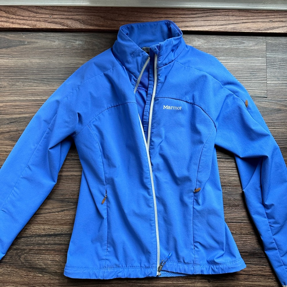 Marmot, size medium, zip up lightweight jacket